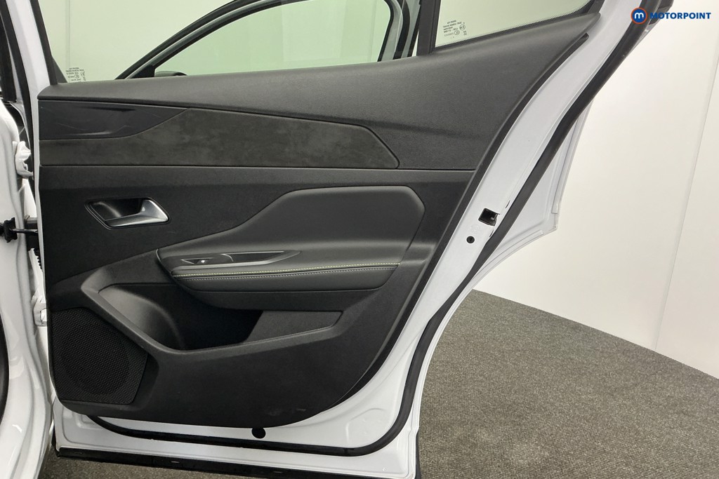 Peugeot 408 GT Automatic Petrol Hatchback - Stock Number (1619944) - 27th supplementary image