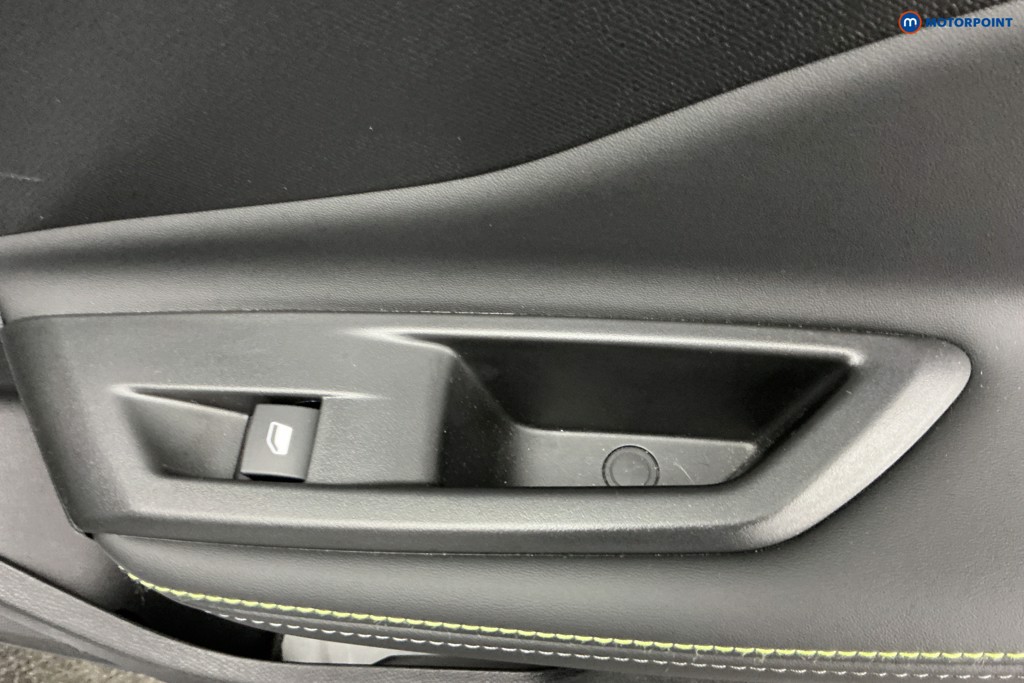 Peugeot 408 GT Automatic Petrol Hatchback - Stock Number (1619944) - 28th supplementary image