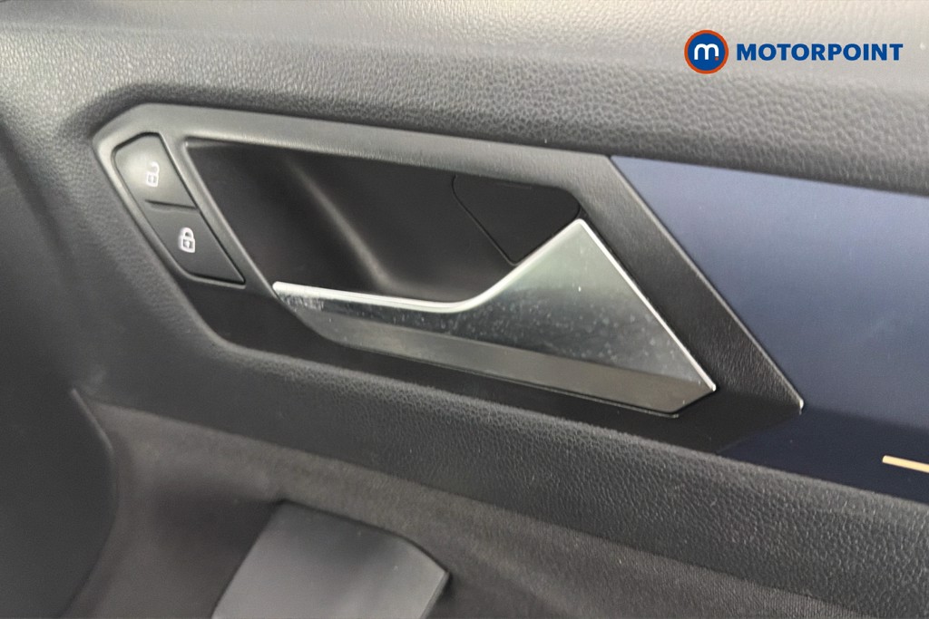 Volkswagen T-Roc United Manual Petrol SUV - Stock Number (1620078) - 42nd supplementary image