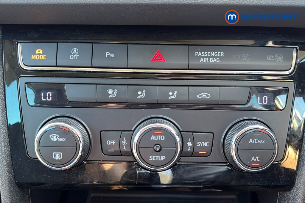 Seat Leon FR Automatic Petrol Hatchback - Stock Number (1620119) - 12th supplementary image