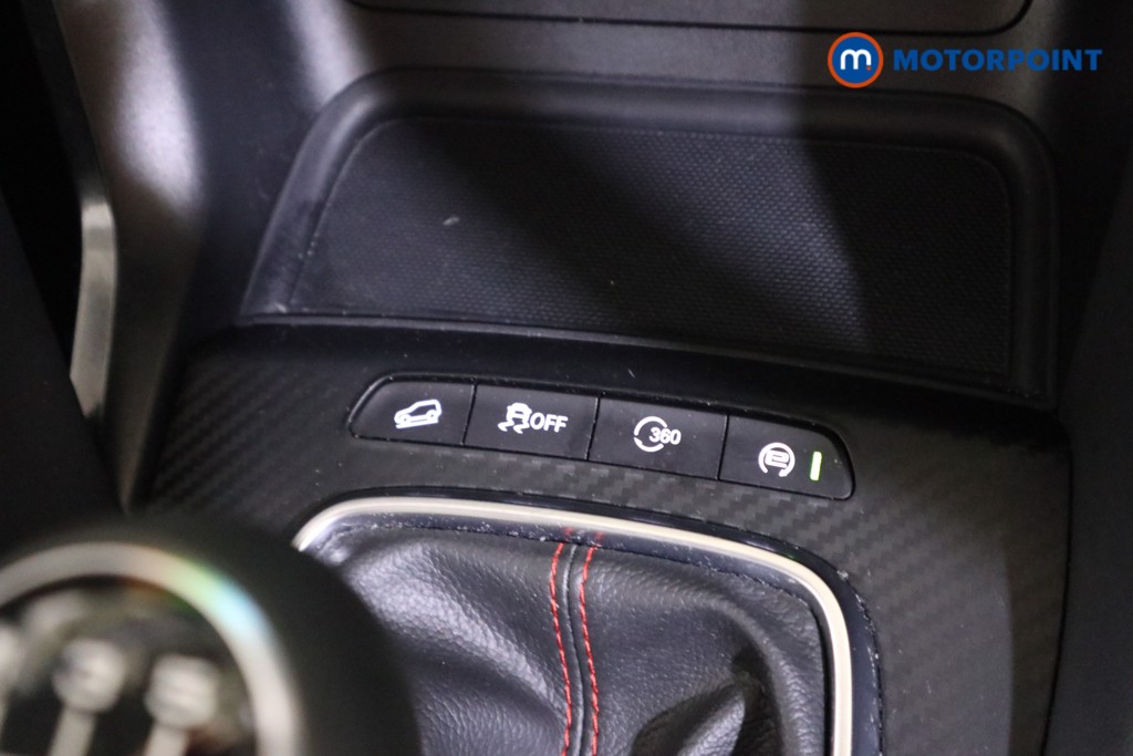 Mg Motor Uk ZS Exclusive Manual Petrol SUV - Stock Number (1620661) - 9th supplementary image