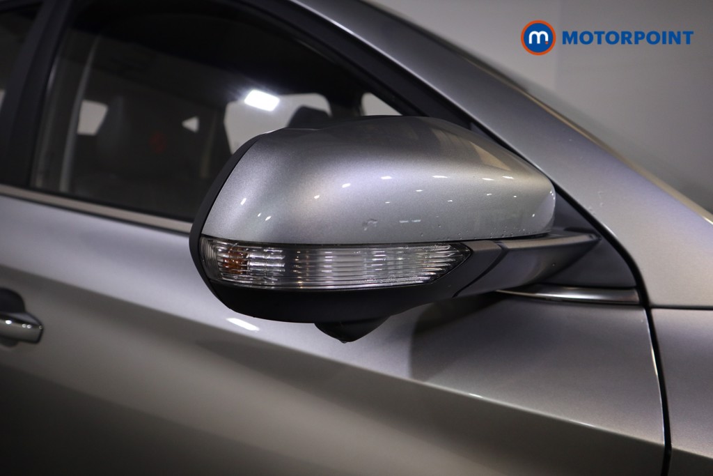 Mg Motor Uk ZS Exclusive Manual Petrol SUV - Stock Number (1620661) - 36th supplementary image