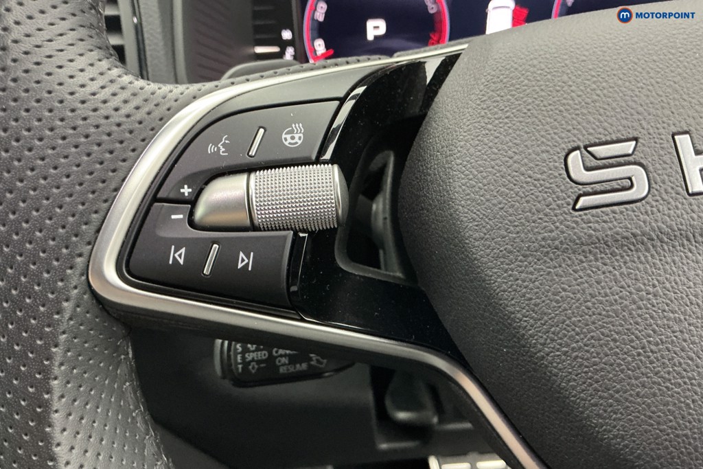 Skoda Karoq Sportline Edition Automatic Petrol SUV - Stock Number (1621007) - 25th supplementary image