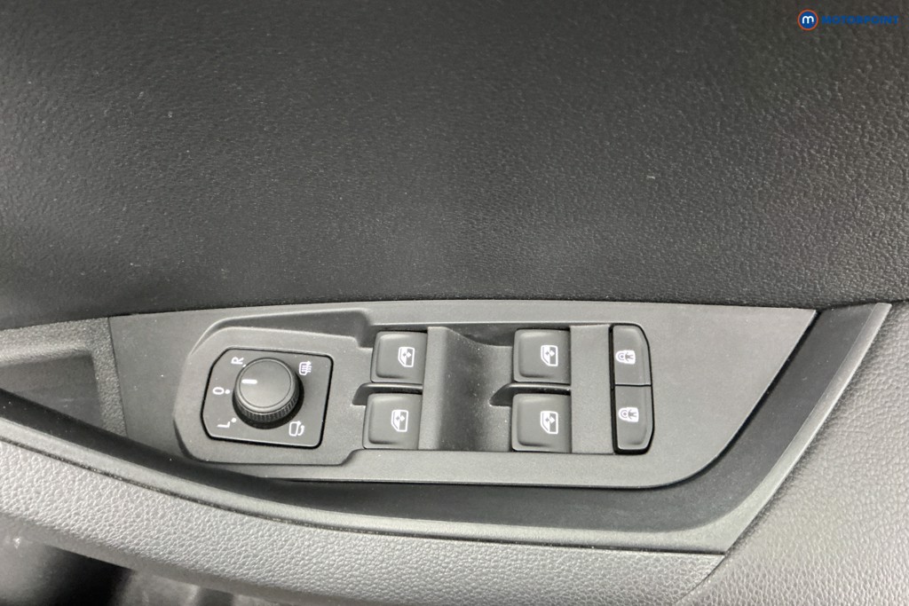 Skoda Karoq Sportline Edition Automatic Petrol SUV - Stock Number (1621007) - 30th supplementary image