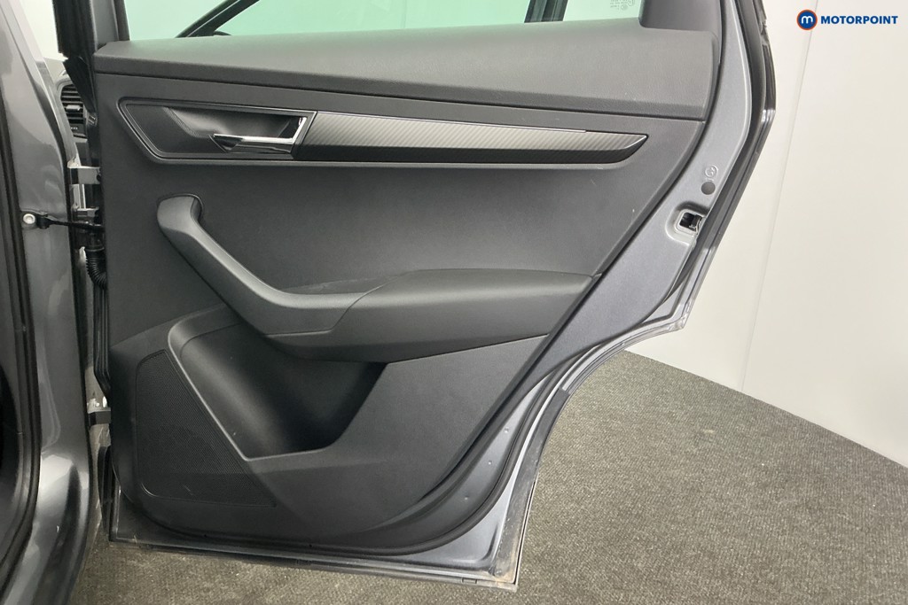 Skoda Karoq Sportline Edition Automatic Petrol SUV - Stock Number (1621007) - 33rd supplementary image