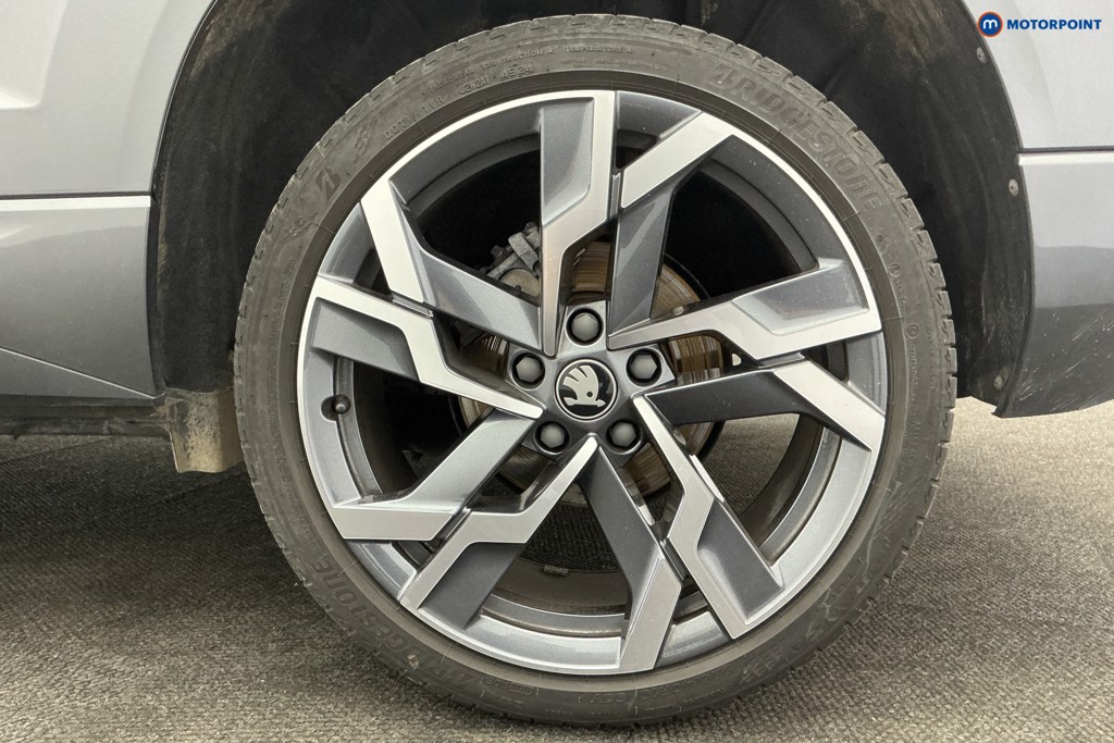 Skoda Karoq Sportline Edition Automatic Petrol SUV - Stock Number (1621007) - 41st supplementary image