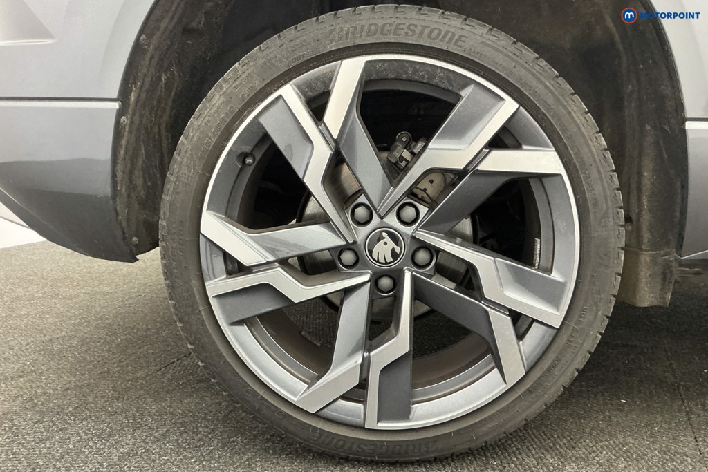 Skoda Karoq Sportline Edition Automatic Petrol SUV - Stock Number (1621007) - 42nd supplementary image