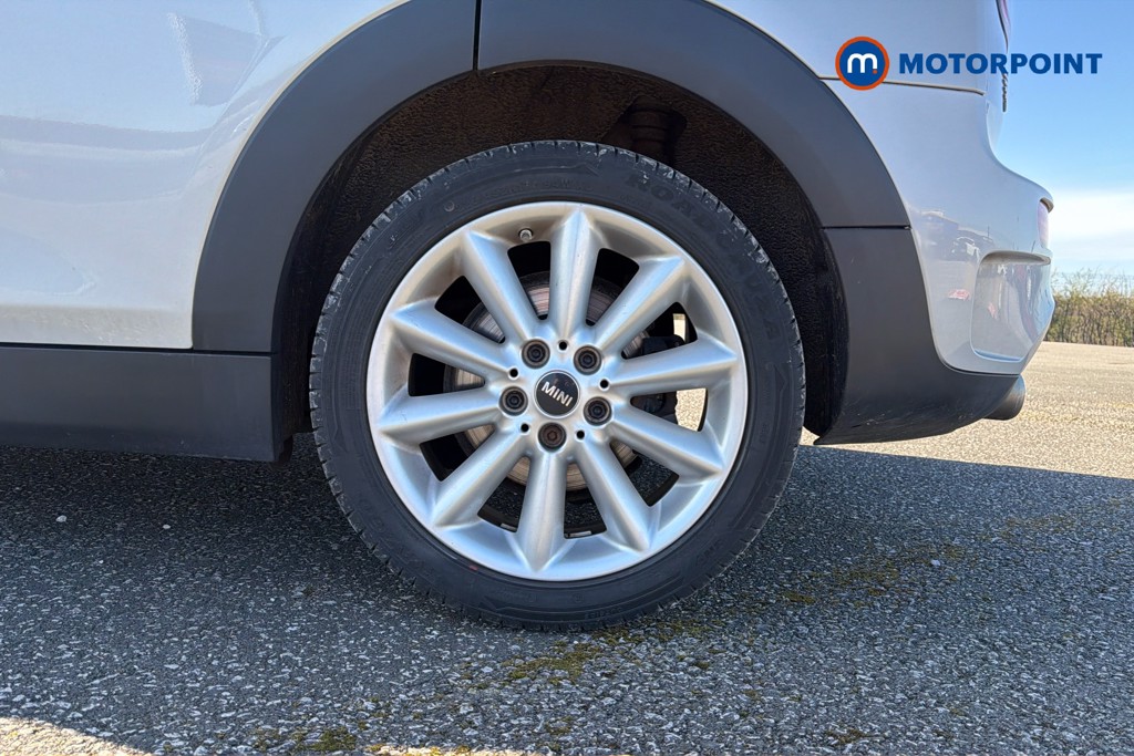 Mini Clubman Cooper S Classic Manual Petrol Estate - Stock Number (1621029) - 48th supplementary image