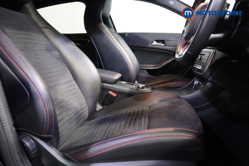 Mercedes-Benz GLA Amg Line Automatic Petrol SUV - Stock Number (1621275) - 17th supplementary image