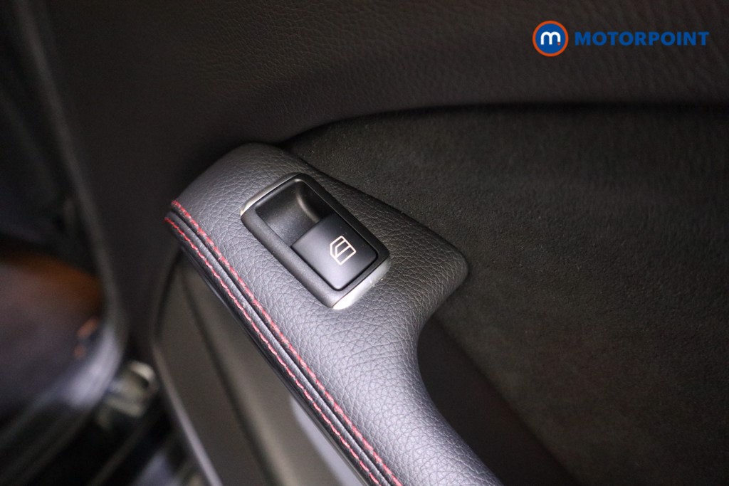 Mercedes-Benz GLA Amg Line Automatic Petrol SUV - Stock Number (1621275) - 20th supplementary image