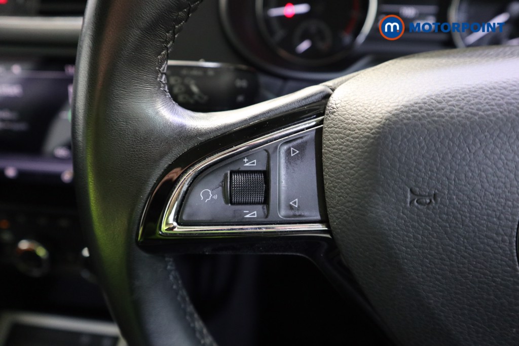 Skoda Octavia SE Manual Petrol Hatchback - Stock Number (1621527) - 3rd supplementary image