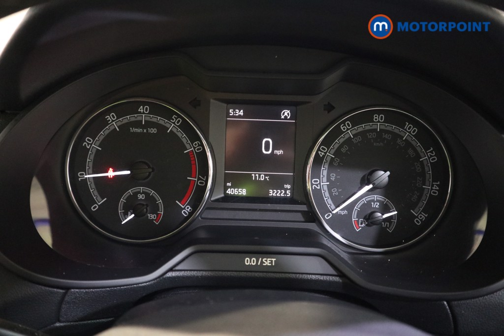 Skoda Octavia SE Manual Petrol Hatchback - Stock Number (1621527) - 5th supplementary image