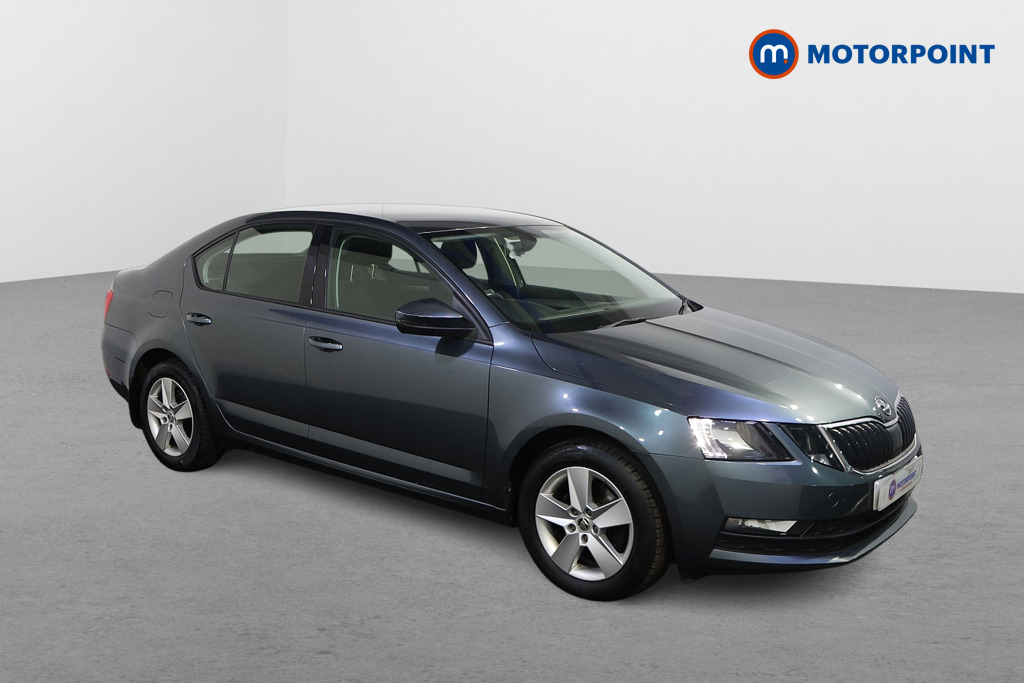 Skoda Octavia SE Manual Petrol Hatchback - Stock Number (1621527) - Drivers side front corner