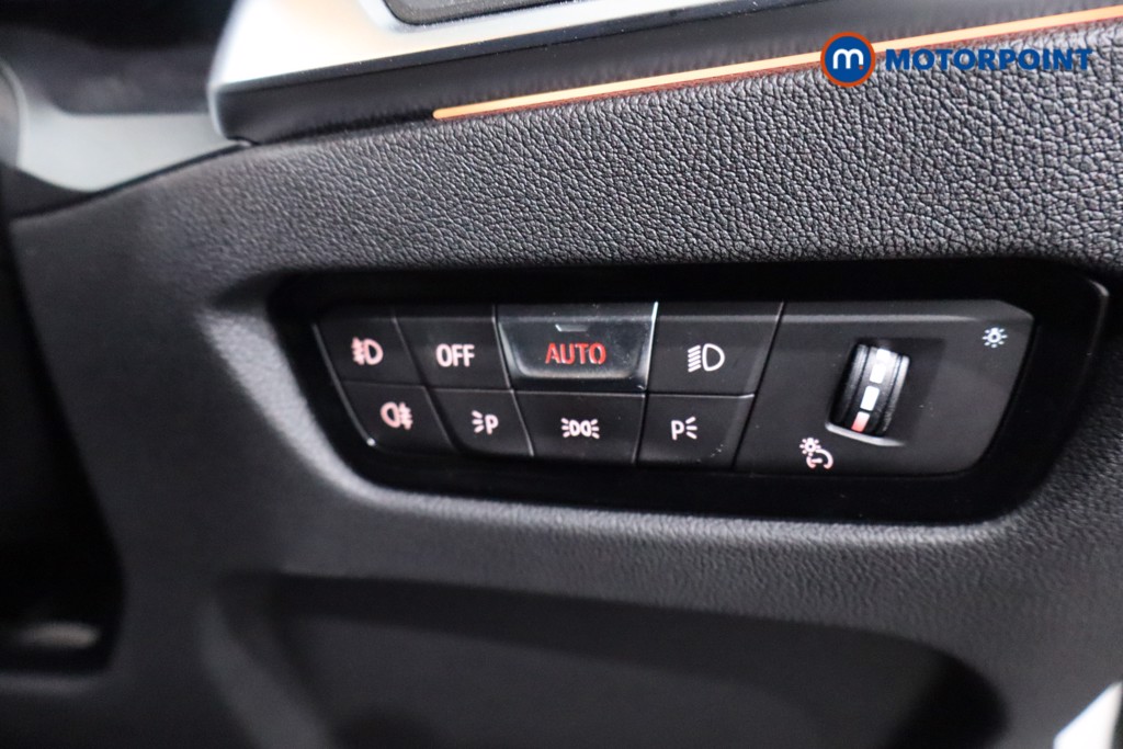 BMW 3 Series Sport Automatic Petrol Saloon - Stock Number (1621658) - 17th supplementary image