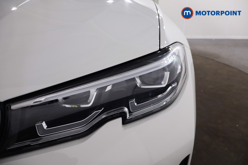 BMW 3 Series Sport Automatic Petrol Saloon - Stock Number (1621658) - 32nd supplementary image