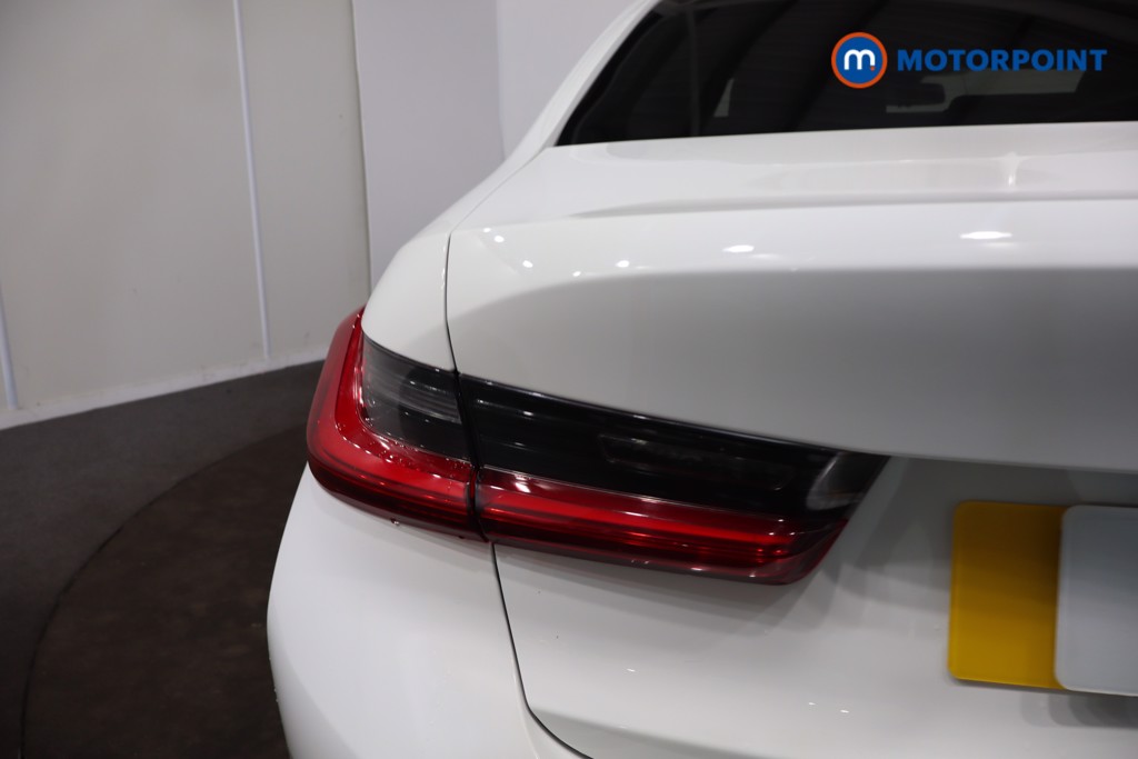 BMW 3 Series Sport Automatic Petrol Saloon - Stock Number (1621658) - 37th supplementary image