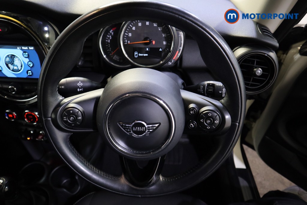 Mini Hatchback ONE Manual Petrol Hatchback - Stock Number (1621934) - 2nd supplementary image