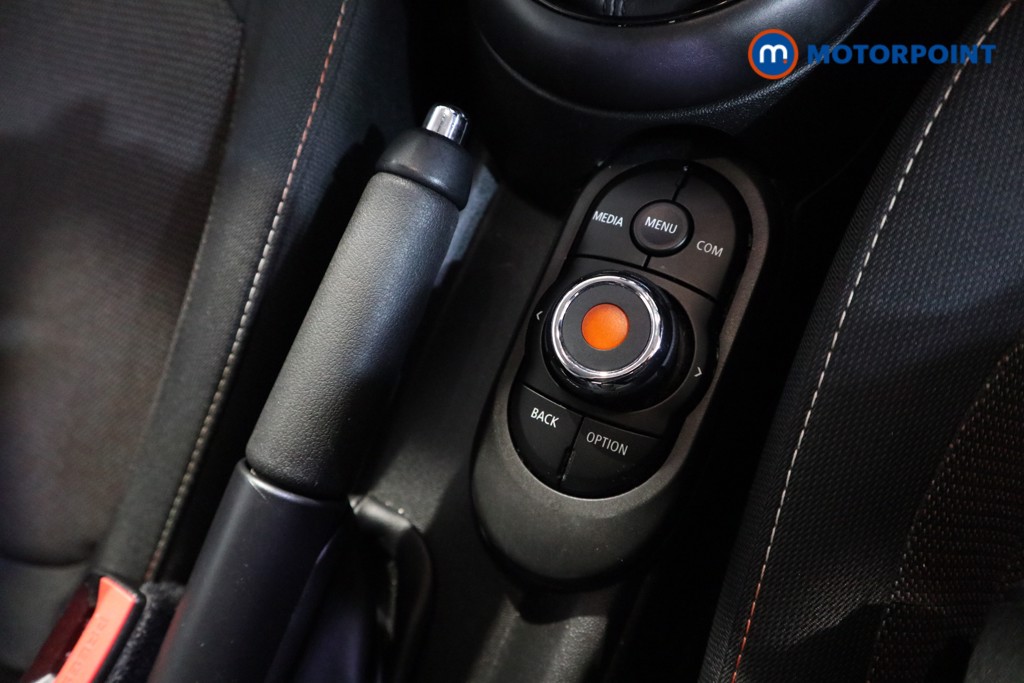 Mini Hatchback ONE Manual Petrol Hatchback - Stock Number (1621934) - 9th supplementary image