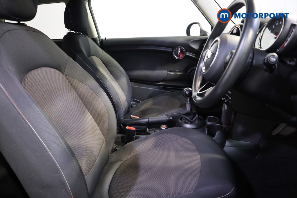 Mini Hatchback ONE Manual Petrol Hatchback - Stock Number (1621934) - 15th supplementary image