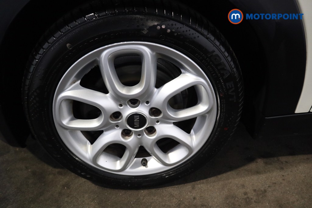 Mini Hatchback ONE Manual Petrol Hatchback - Stock Number (1621934) - 21st supplementary image