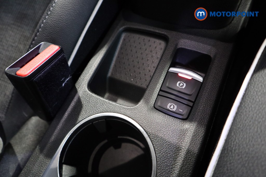 Renault Captur Se Edition Automatic Petrol-Electric Hybrid SUV - Stock Number (1622025) - 11th supplementary image