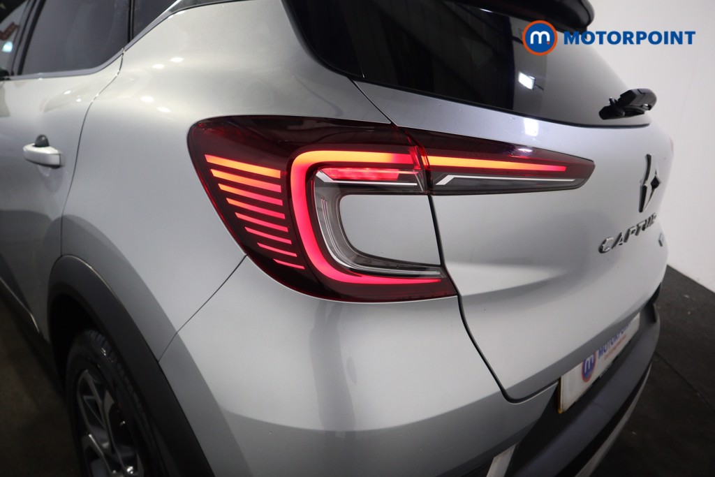 Renault Captur Se Edition Automatic Petrol-Electric Hybrid SUV - Stock Number (1622025) - 28th supplementary image
