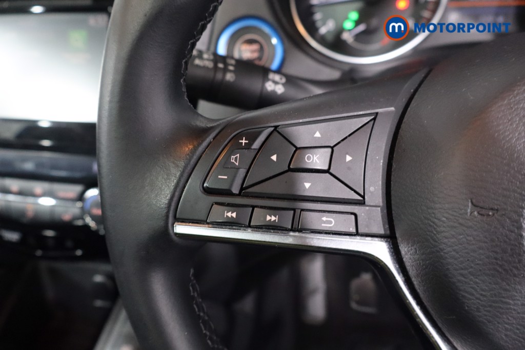 Nissan Qashqai N-Motion Automatic Petrol SUV - Stock Number (1622086) - 7th supplementary image