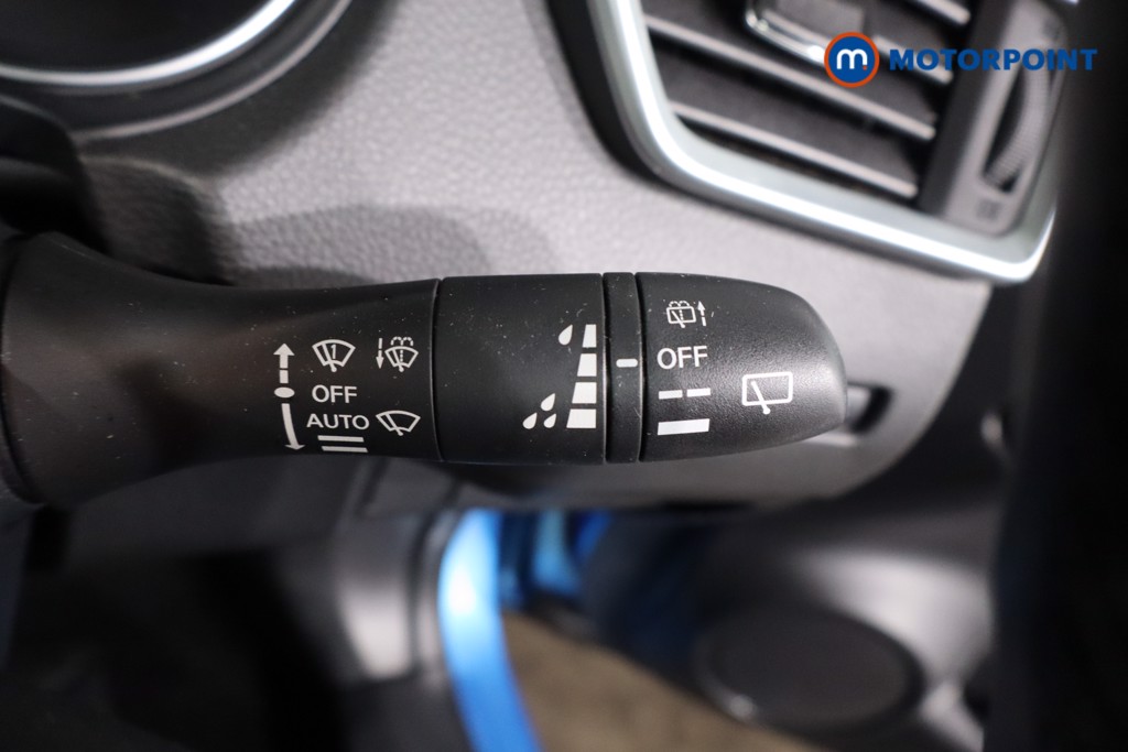 Nissan Qashqai N-Motion Automatic Petrol SUV - Stock Number (1622086) - 15th supplementary image