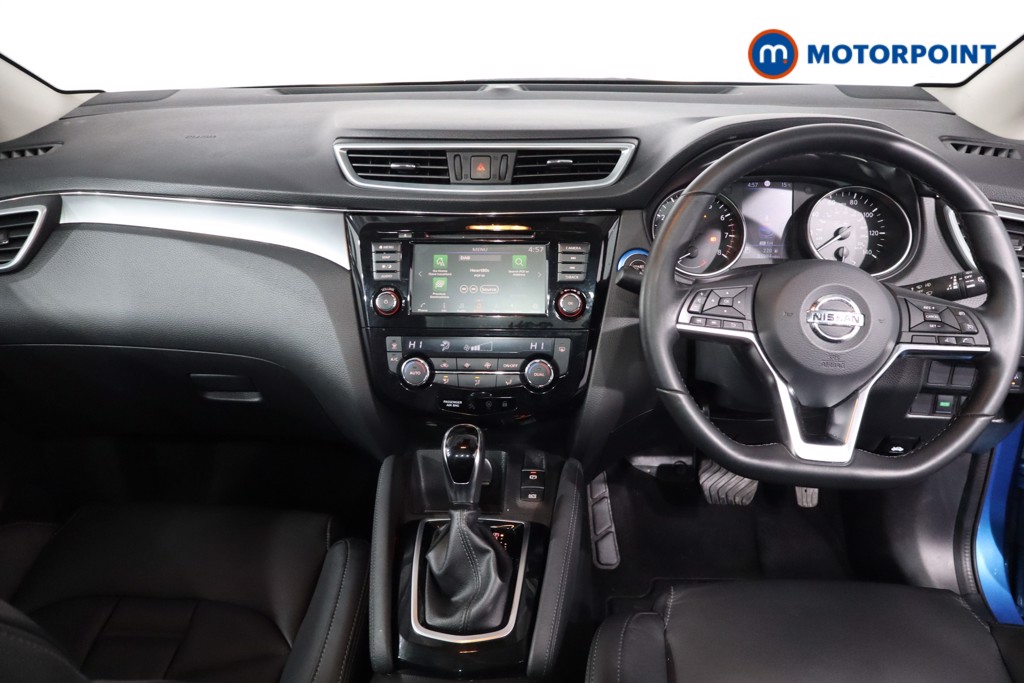 Nissan Qashqai N-Motion Automatic Petrol SUV - Stock Number (1622086) - 1st supplementary image