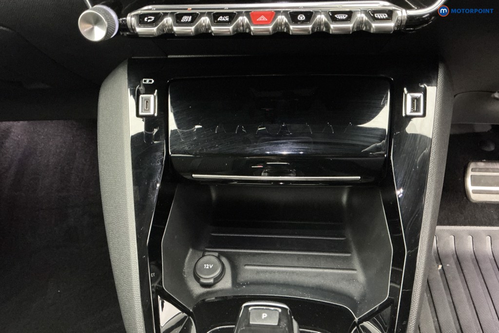 Peugeot 208 Gt Line Automatic Electric Hatchback - Stock Number (1622230) - 20th supplementary image