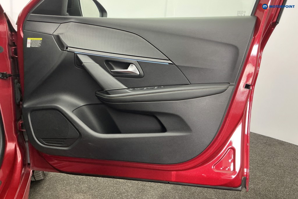 Peugeot 208 Gt Line Automatic Electric Hatchback - Stock Number (1622230) - 26th supplementary image