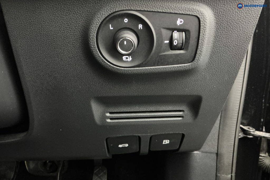 Mg Motor Uk ZS Exclusive Manual Petrol SUV - Stock Number (1622281) - 26th supplementary image