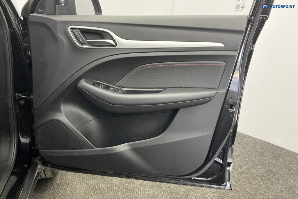 Mg Motor Uk ZS Exclusive Manual Petrol SUV - Stock Number (1622281) - 27th supplementary image