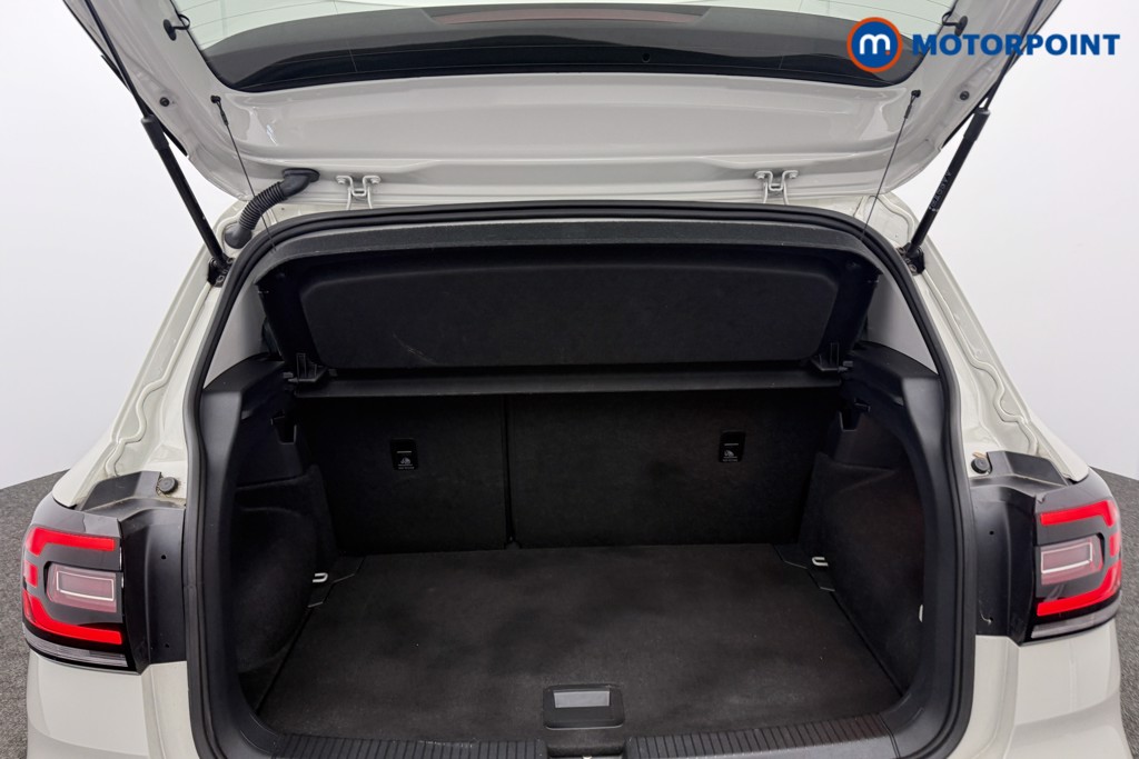 Volkswagen T-Cross Black Edition Manual Petrol SUV - Stock Number (1622517) - 12th supplementary image