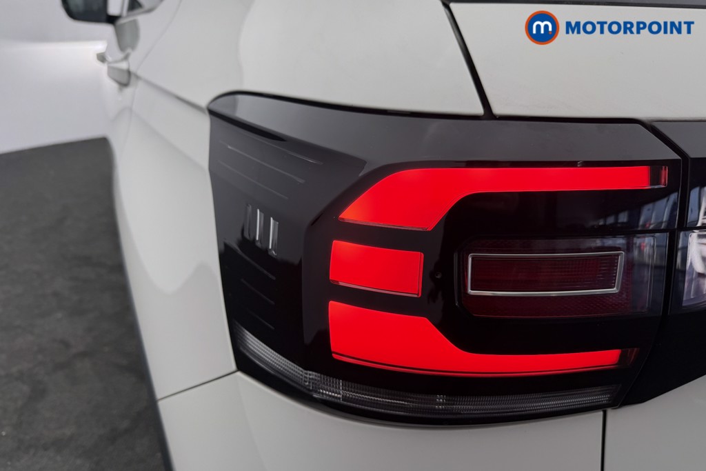 Volkswagen T-Cross Black Edition Manual Petrol SUV - Stock Number (1622517) - 15th supplementary image