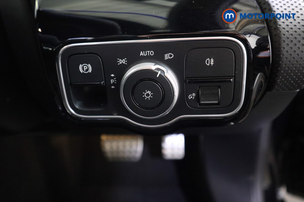 Mercedes-Benz A Class Amg Line Automatic Petrol Hatchback - Stock Number (1622629) - 12th supplementary image