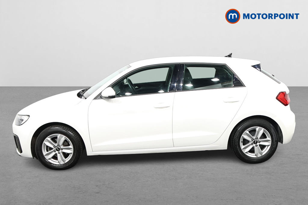 Audi A1 Technik Manual Petrol Hatchback - Stock Number (1622680) - Passenger side