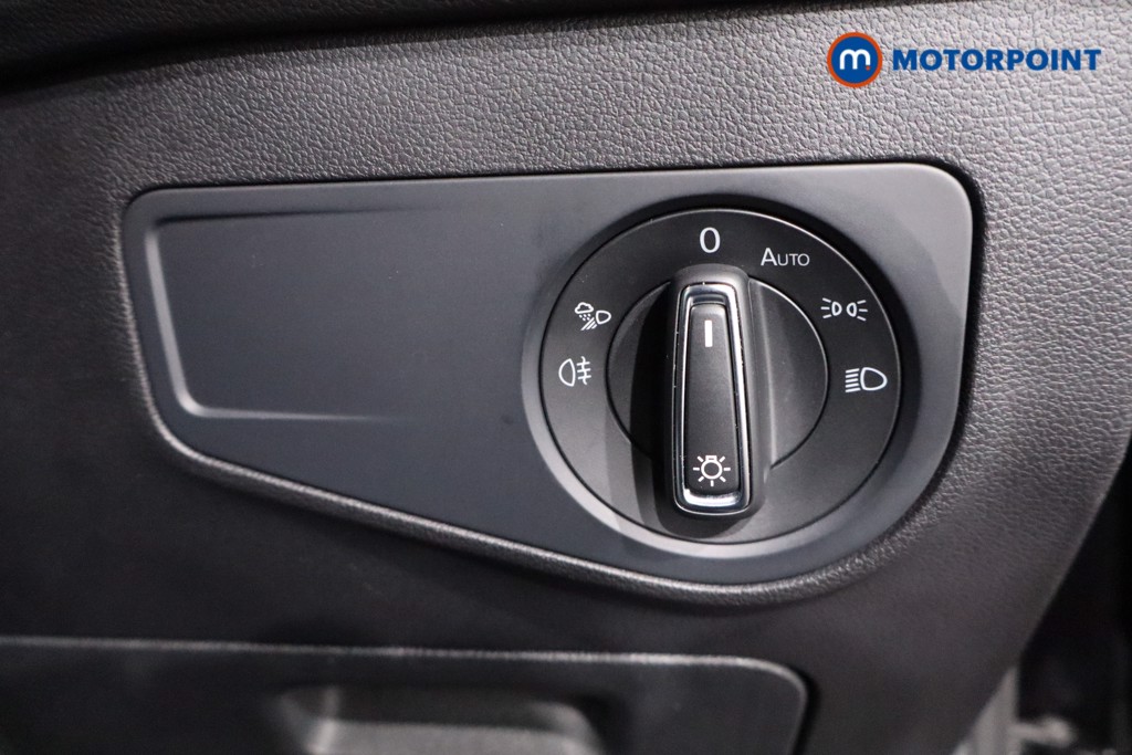 Volkswagen Tiguan R-Line Automatic Diesel SUV - Stock Number (1622786) - 18th supplementary image
