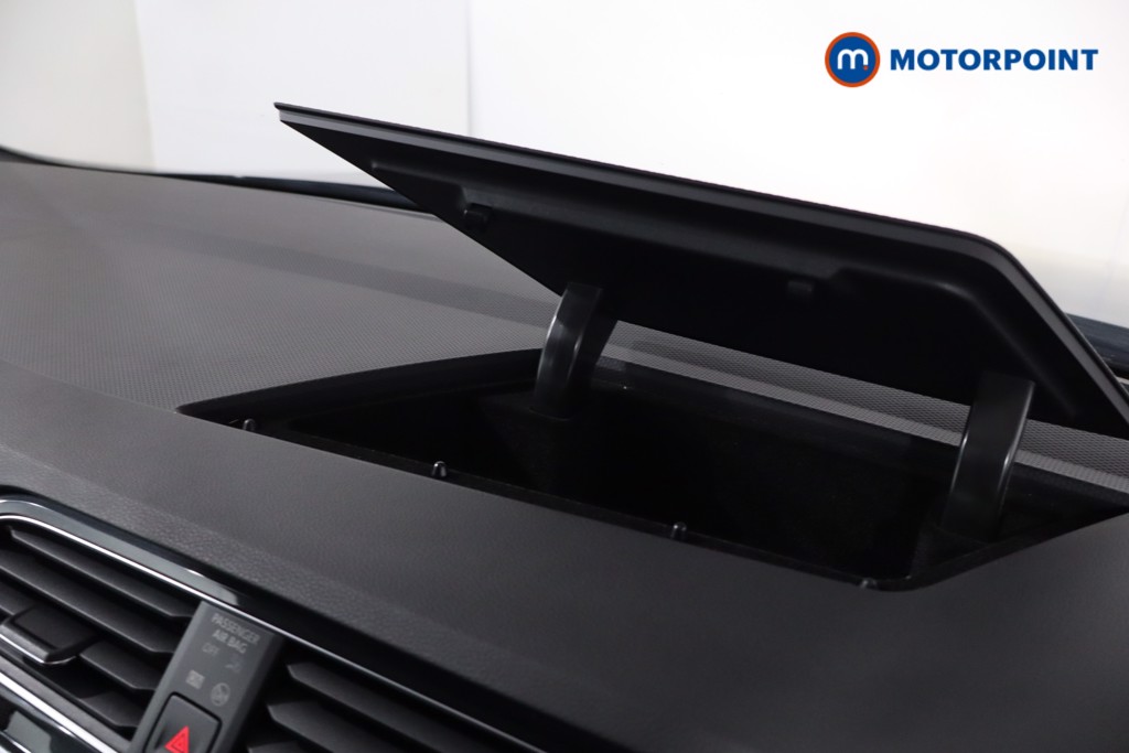 Volkswagen Tiguan R-Line Automatic Diesel SUV - Stock Number (1622786) - 19th supplementary image