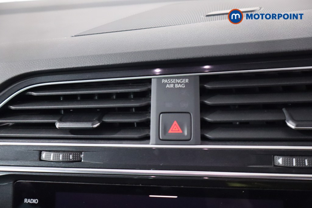 Volkswagen Tiguan R-Line Automatic Diesel SUV - Stock Number (1622786) - 20th supplementary image