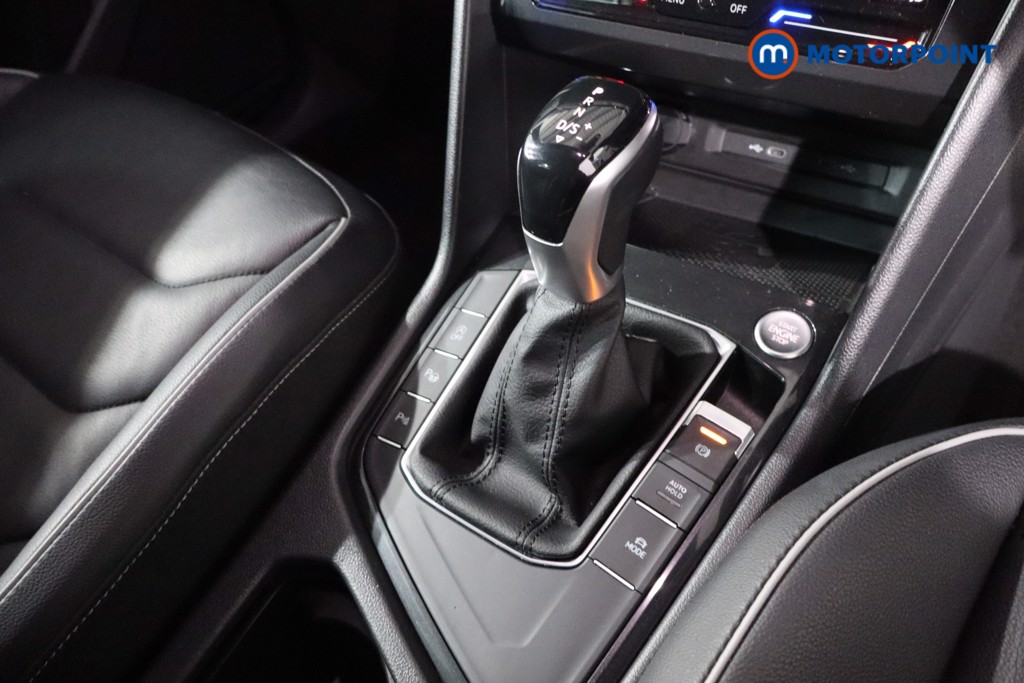 Volkswagen Tiguan R-Line Automatic Diesel SUV - Stock Number (1622786) - 23rd supplementary image