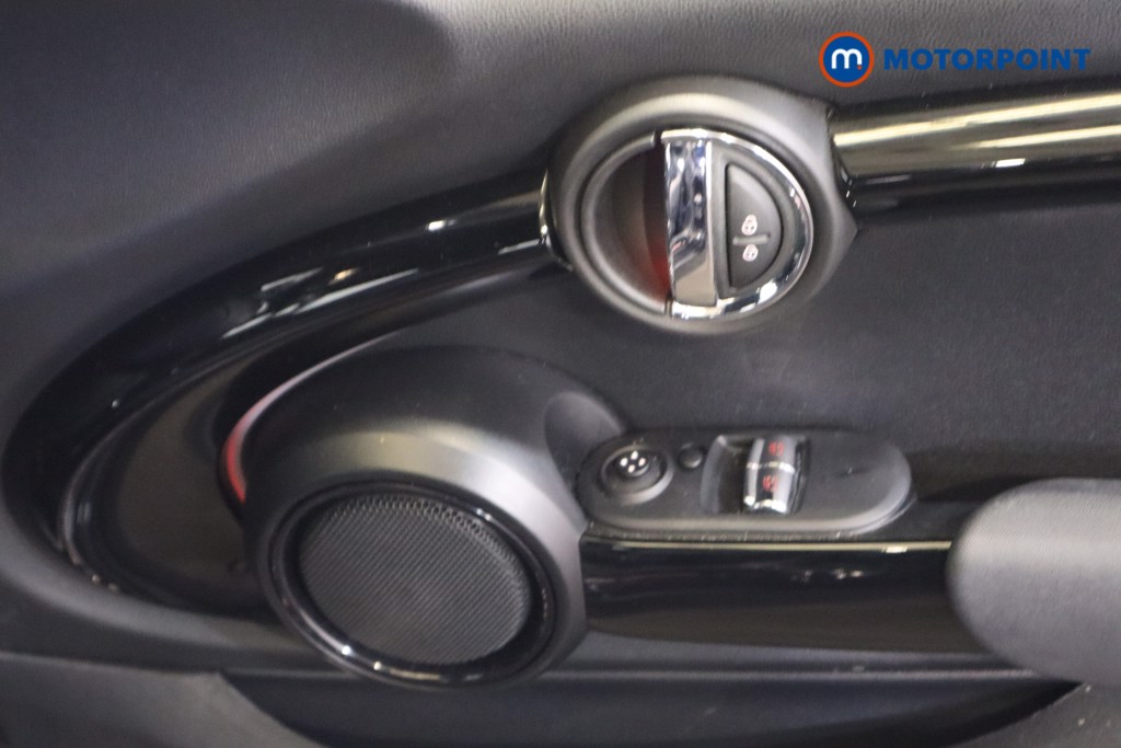 Mini Hatchback Cooper S Sport Manual Petrol Hatchback - Stock Number (1622831) - 15th supplementary image