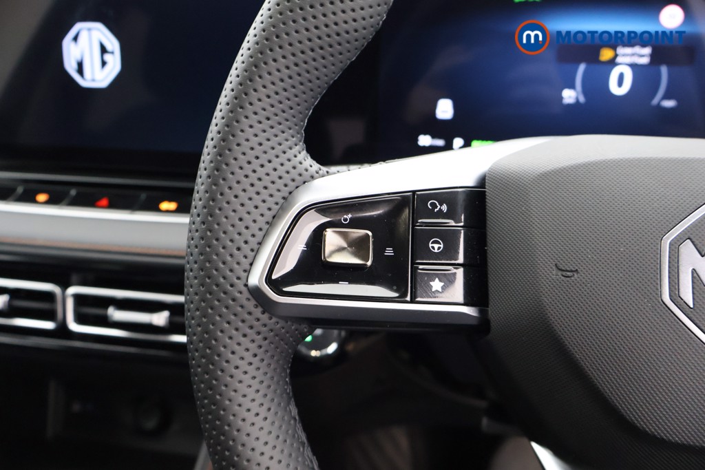 Mg Motor Uk HS SE Automatic Petrol-Electric Hybrid SUV - Stock Number (1622923) - 2nd supplementary image