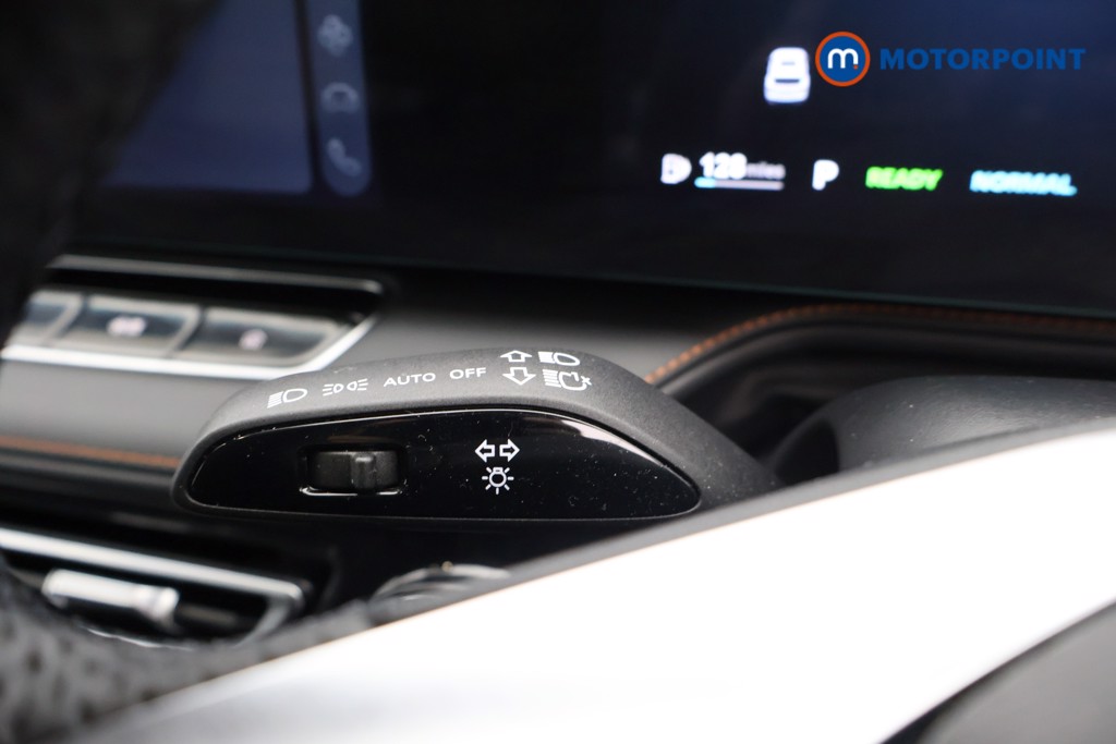 Mg Motor Uk HS SE Automatic Petrol-Electric Hybrid SUV - Stock Number (1622924) - 5th supplementary image