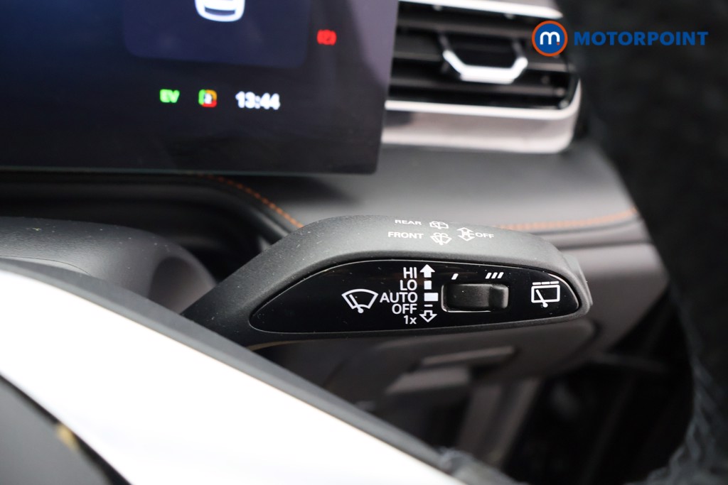 Mg Motor Uk HS SE Automatic Petrol-Electric Hybrid SUV - Stock Number (1622924) - 6th supplementary image