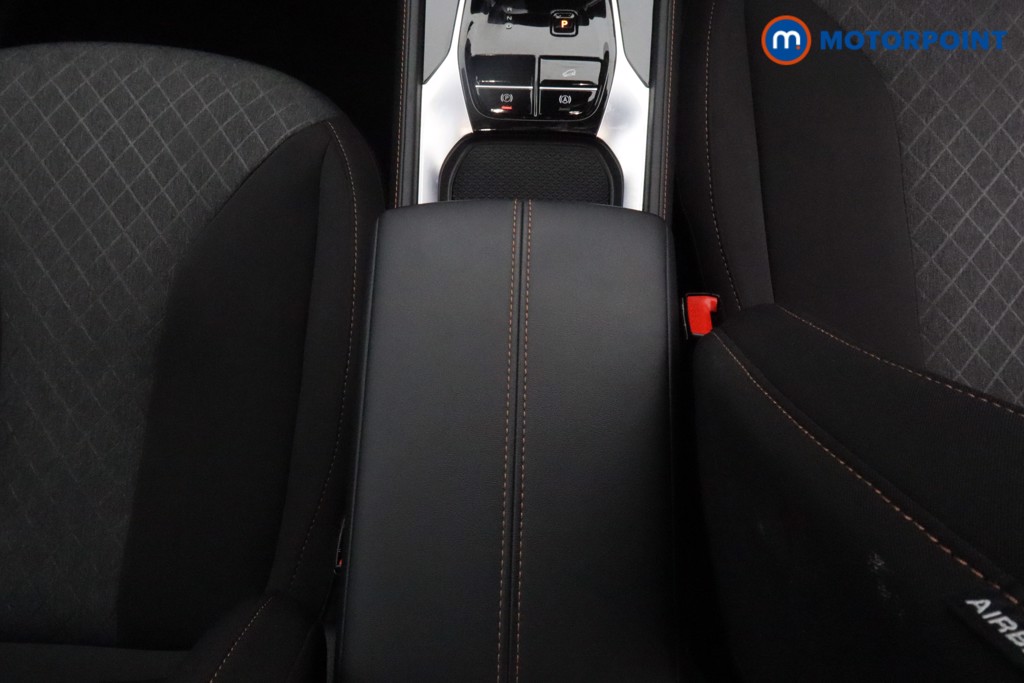 Mg Motor Uk HS SE Automatic Petrol-Electric Hybrid SUV - Stock Number (1622959) - 5th supplementary image