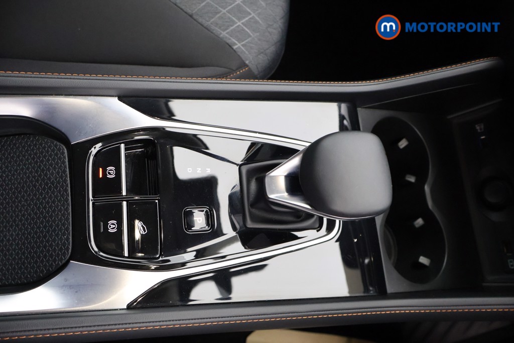 Mg Motor Uk HS SE Automatic Petrol-Electric Hybrid SUV - Stock Number (1622992) - 8th supplementary image