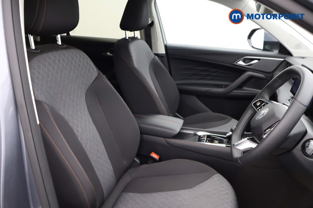 Mg Motor Uk HS SE Automatic Petrol-Electric Hybrid SUV - Stock Number (1622992) - 13th supplementary image