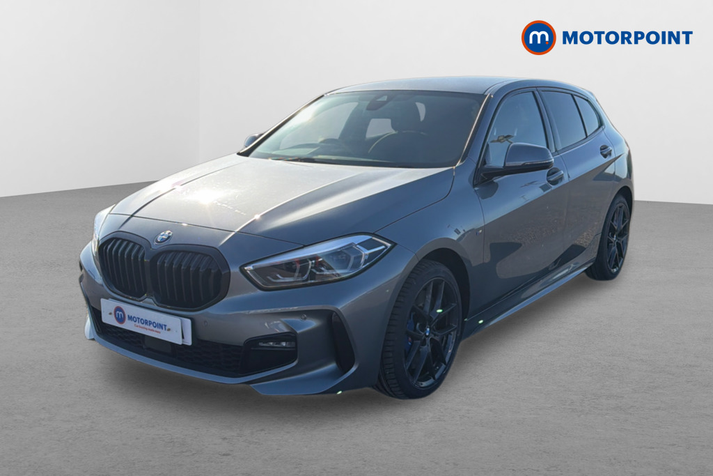 BMW 1 Series M Sport Automatic Diesel Hatchback - Stock Number (1623196) - Passenger side front corner