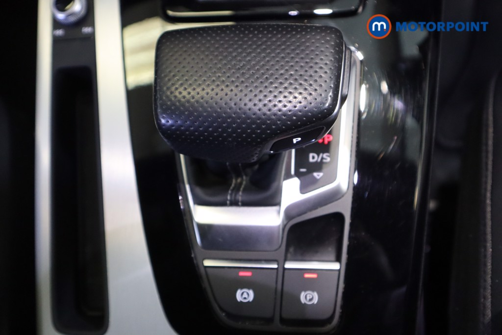 Audi Q5 S Line Automatic Diesel SUV - Stock Number (1623324) - 5th supplementary image